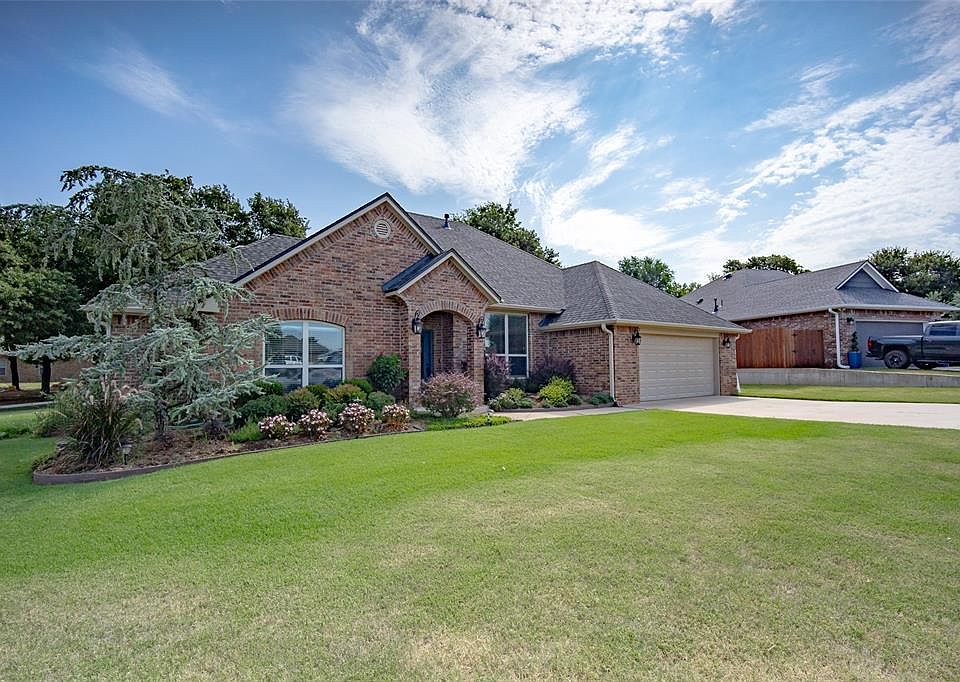 1st image of 1850 Olivia Ct