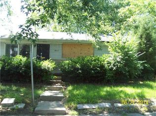 3062 Station St, Indianapolis, IN 46218
