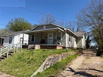 3rd image of 8 N Blanche Ave SW