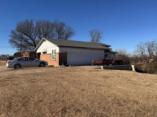 621 W Carl Albert Pkwy, McAlester, OK 74501