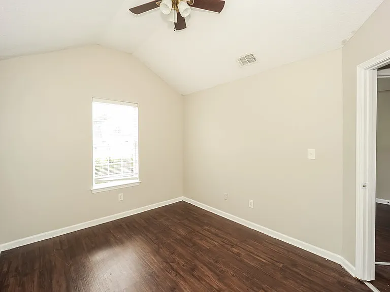 725 Cherry Branch Cir — Photo 21