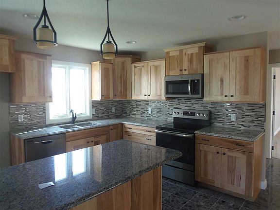 5th image of 2103 Fairfield Cir