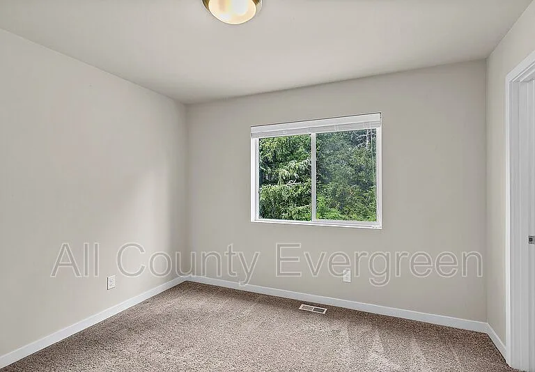 11913 173rd St E — Photo 38