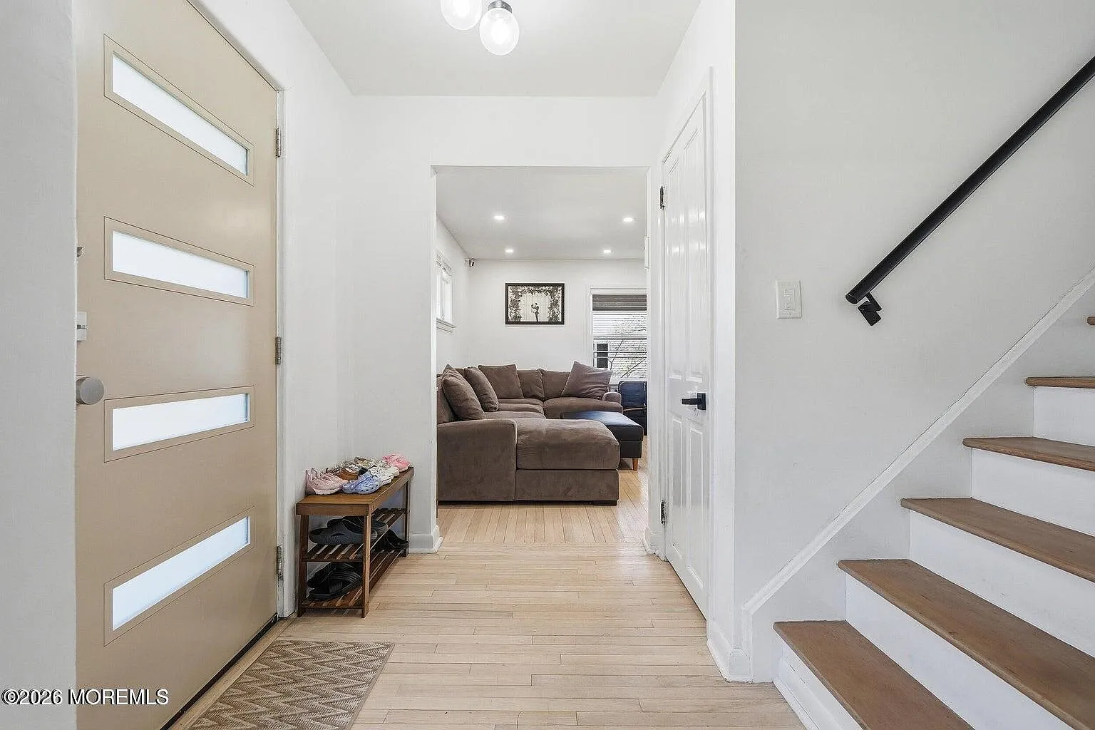 4 bed, 1952 sqft, $3,000 — Photo 4