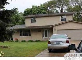 1555 Muer Dr, Troy, MI