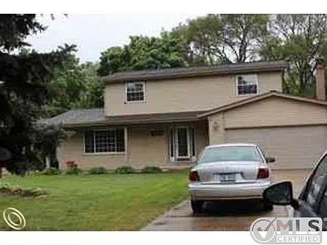 1555 Muer Dr photo 1