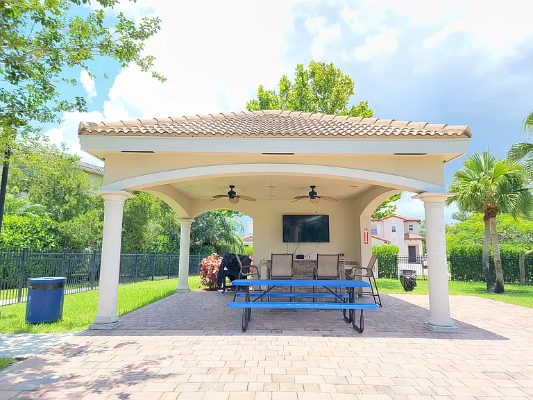 183 Rudder Cay Way — Photo 42
