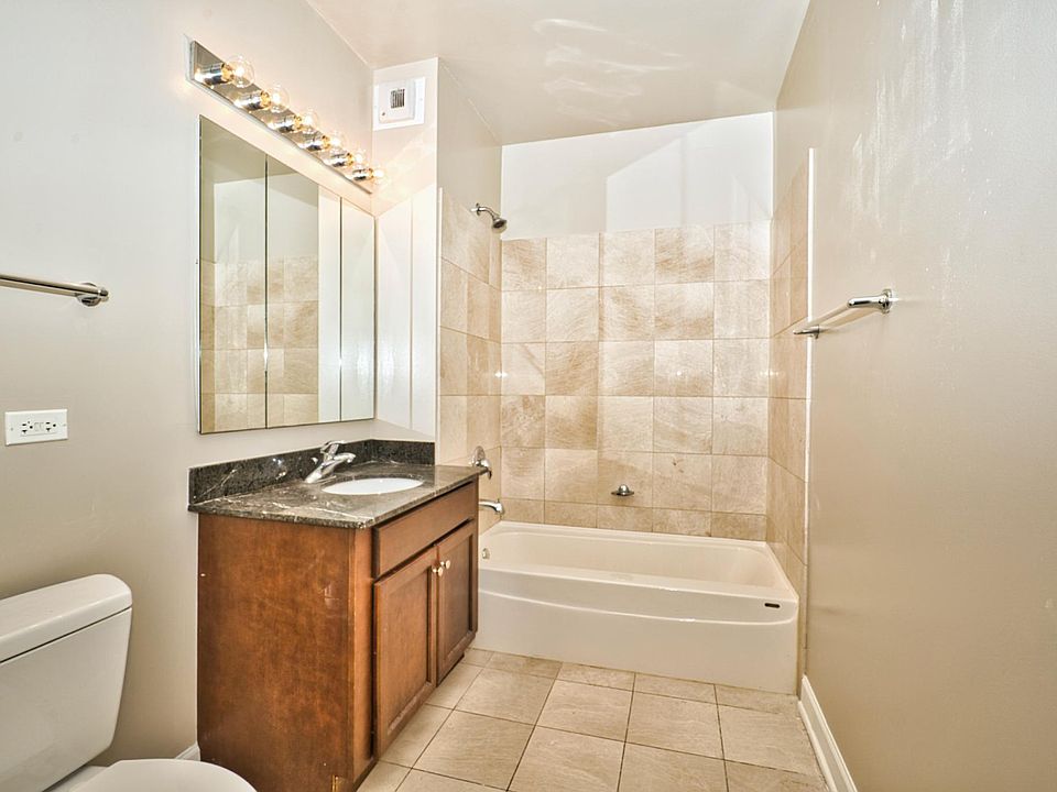 1st image of 450 E Waterside Dr #1807