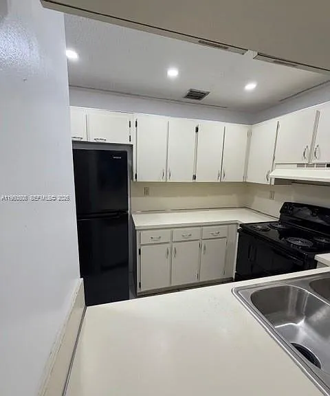 6100 SW 130th Ave — Photo 5