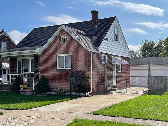 4th image of 113 Sharon Pkwy