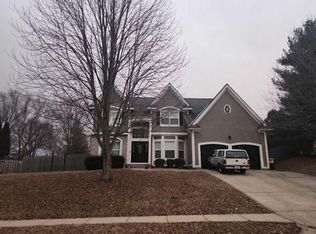 205 Canyon View Dr, Lansing, KS 66043