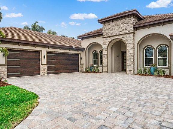 3rd image of 10700 PONTOFINO CIRCLE