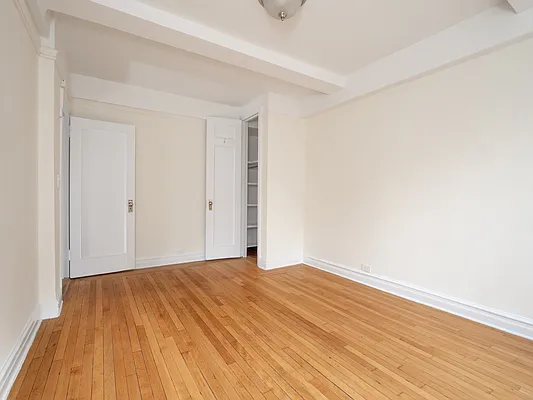 Rented by City Connections Realty | media 14