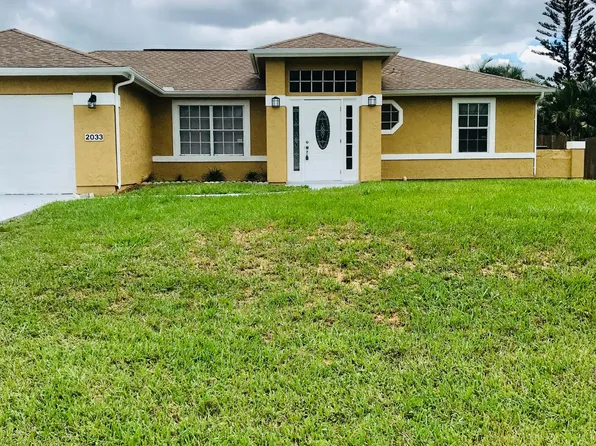 2033 SW Aguero St, Port Saint Lucie, FL 34953