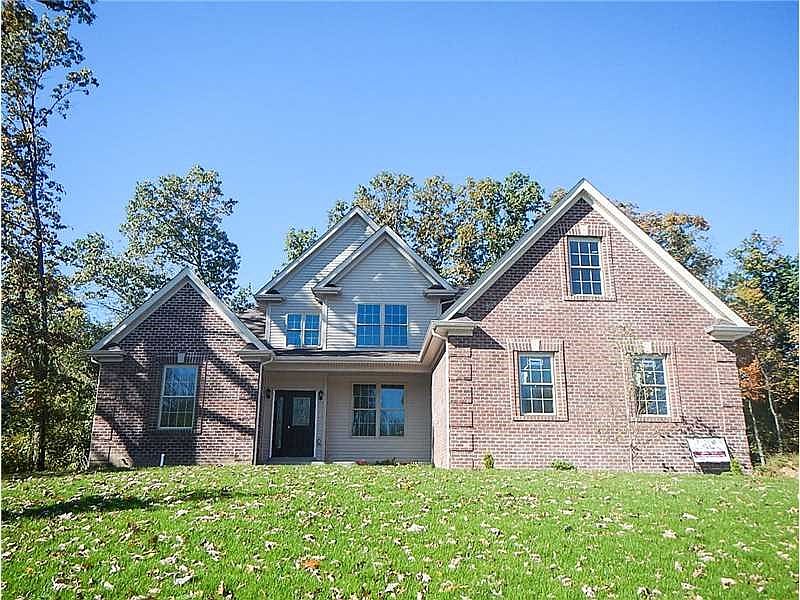 Exterior Front. Welcome to 1171 Oak Trace Road in Penn Township. South Butler School Disrict (also known as Knoch).