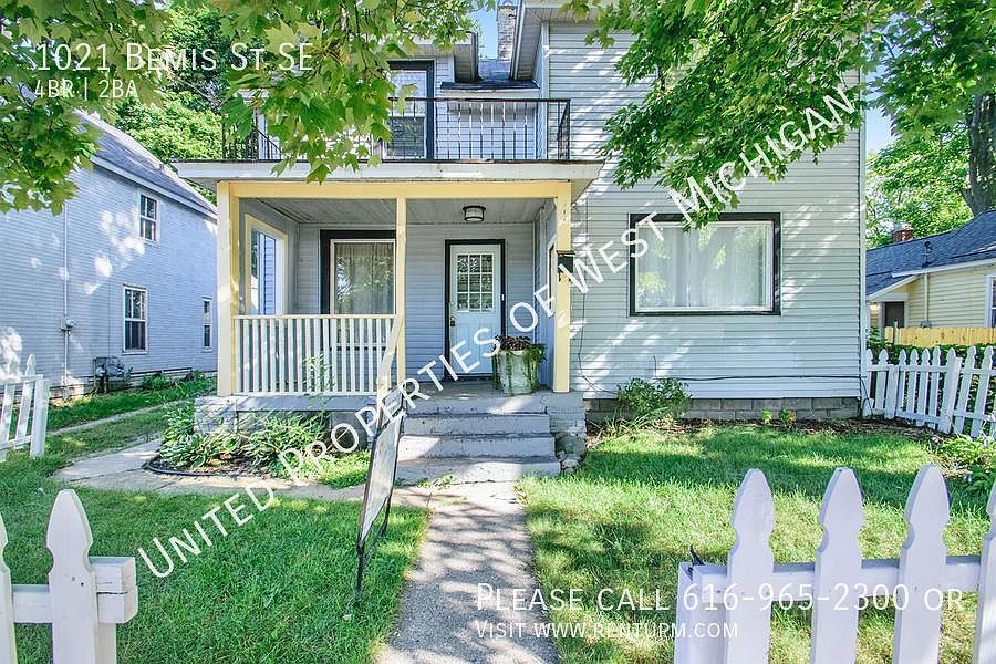 1021 Bemis St SE, Grand Rapids, MI 49506 Zillow