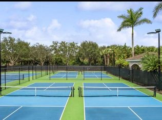 2725 Anzio Ct APT 304, Palm Beach Gardens, FL 33410