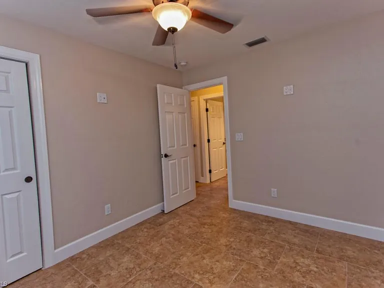 13650 Caribbean Blvd — Photo 4