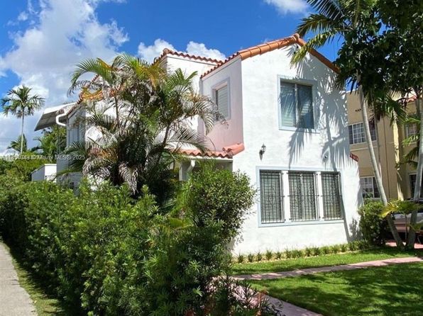 227 Phoenetia Ave #2