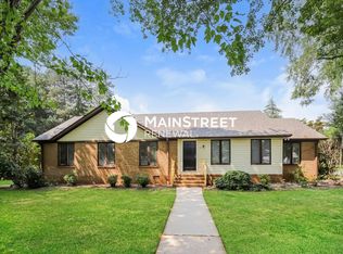 23 Holly Crest Ct, Greensboro, NC 27410