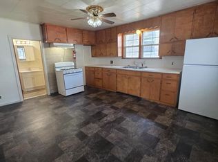 383 W 12th St APT 9, Peru, IN 46970