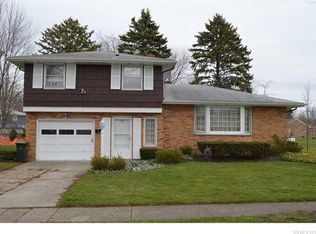 735 Barrally St, North Tonawanda, NY 14120
