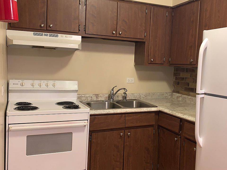1st image of 2308 10th St #8