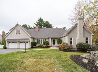 14 Tubwreck Dr, Medfield, MA 02052