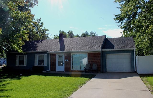 1st image of 15060 Holiday Ct