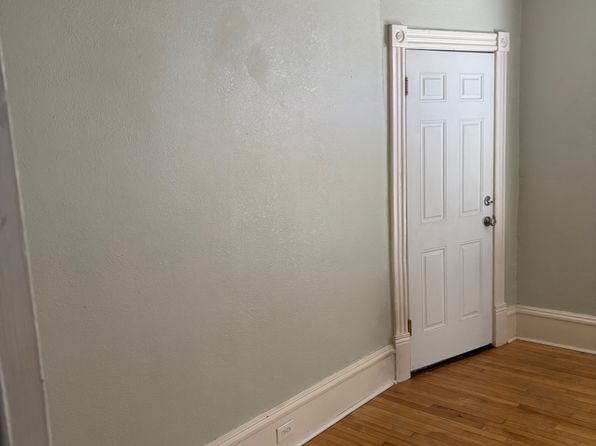 1631 6th St NE APT 1