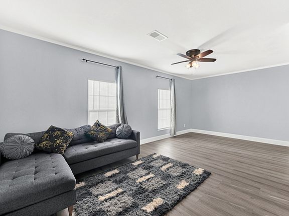 3rd image of 1821 Homestead Pl
