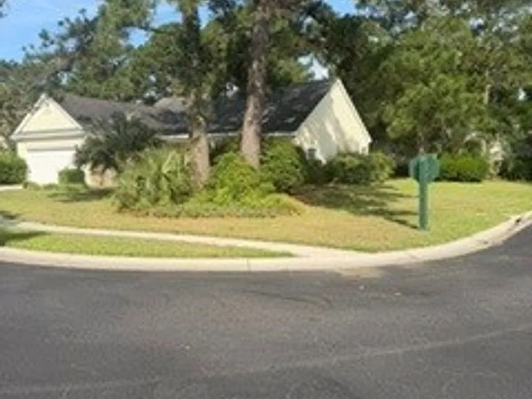 120 Muirfield Dr — Photo 2