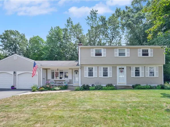22 Circle Drive, Enfield, CT 06082