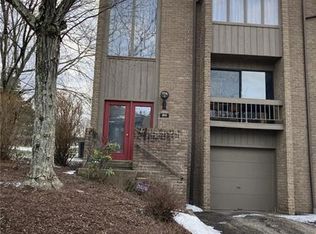 311 Elm Ct, Pittsburgh, PA