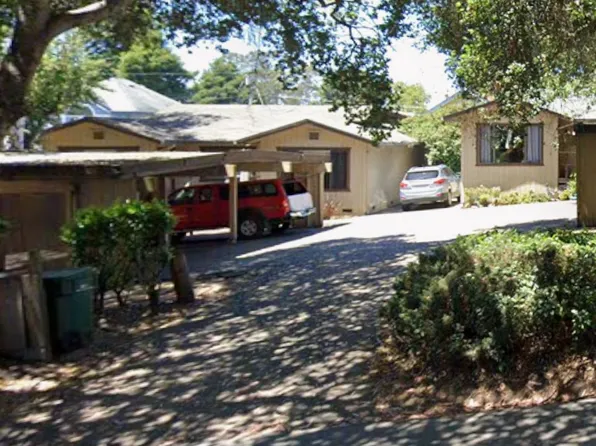 302 Park Ave #2, Capitola, CA 95010