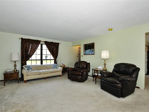 3rd image of 10147 E Park Stream Dr