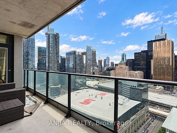 5th image of 33 Bay St #3004