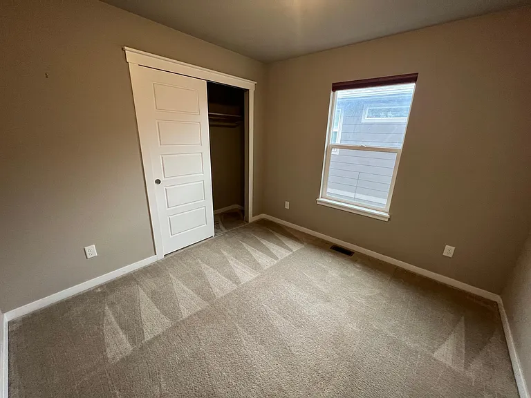 2466 Ellingwood Dr — Photo 12