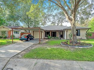 6918 Mobud Dr, Houston, TX 77074