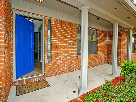 2nd image of 3054 Bridgestone Dr