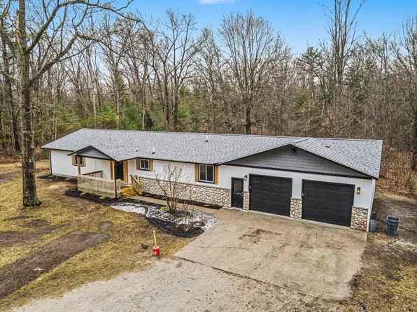 4187 W McMillan Rd, Muskegon, MI 49445