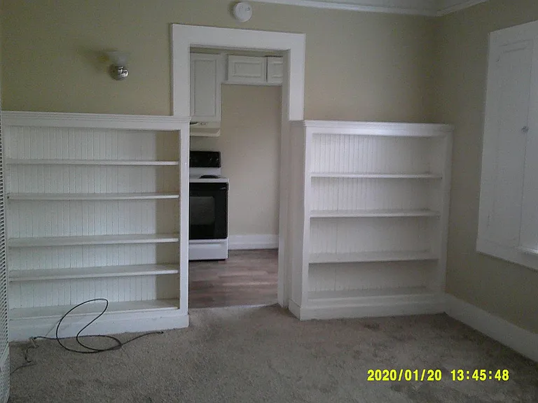 104 Walnut Ave — Photo 3