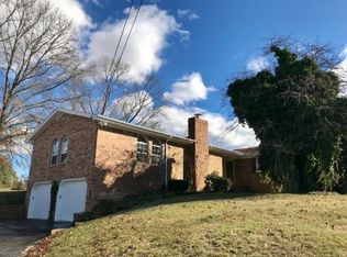 143 Longview Dr, Bristol, TN 37620