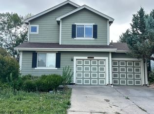 3413 Larkspur Dr, Longmont, CO 80503