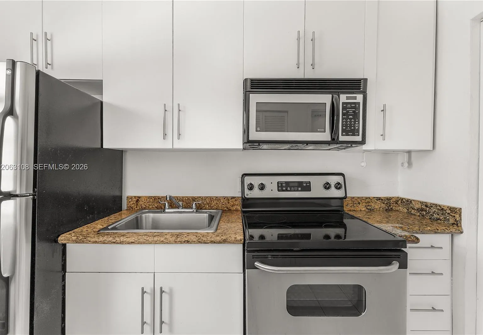 Ken Mae Garden Condo — Photo 3
