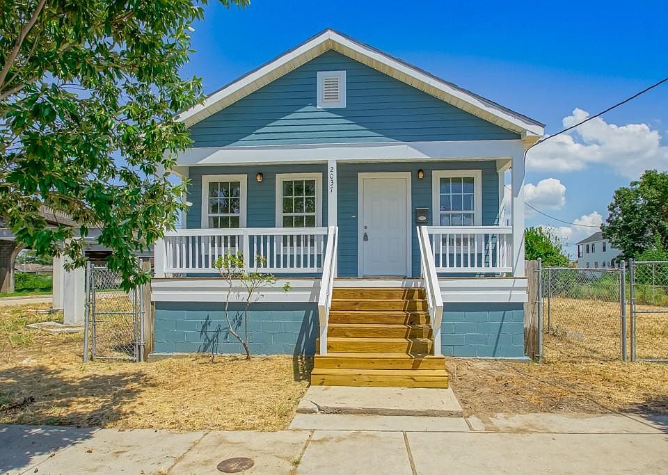 1st image of 2037 Montegut St