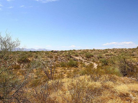 4th image of E Boot Hill Pkwy