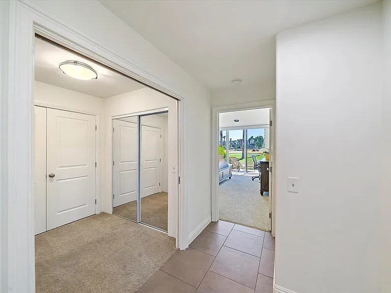 38615 Palm Valley Dr — Photo 25