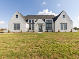 3024 Haylee Dr, Granbury, TX 76048