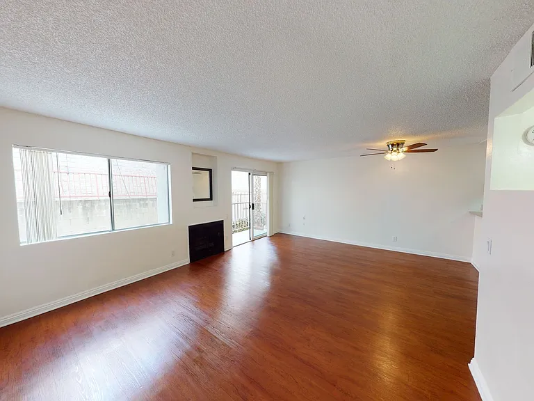 Regency Detroit Apartments — Photo 20